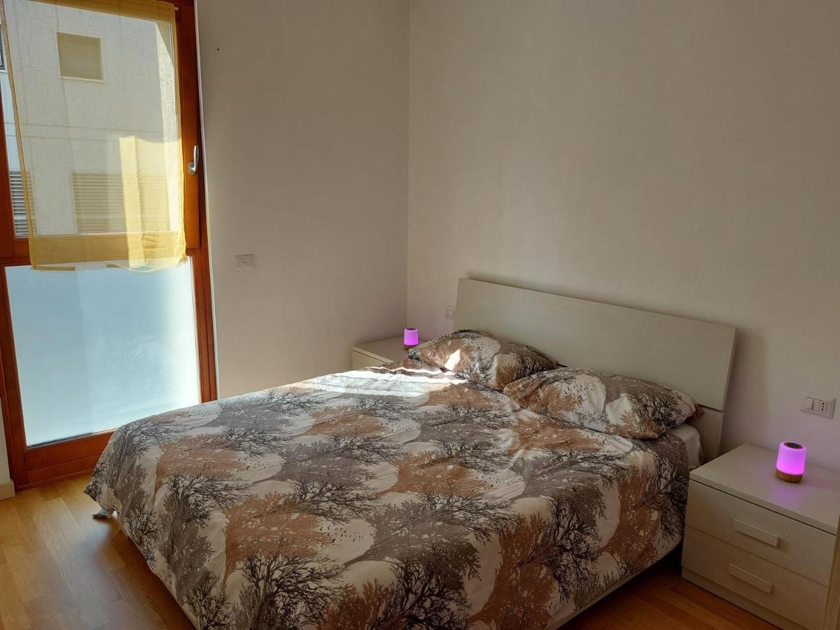 Ferienwohnung Bilocale Luminoso, Ottima Posizione Sondrio Exterior foto