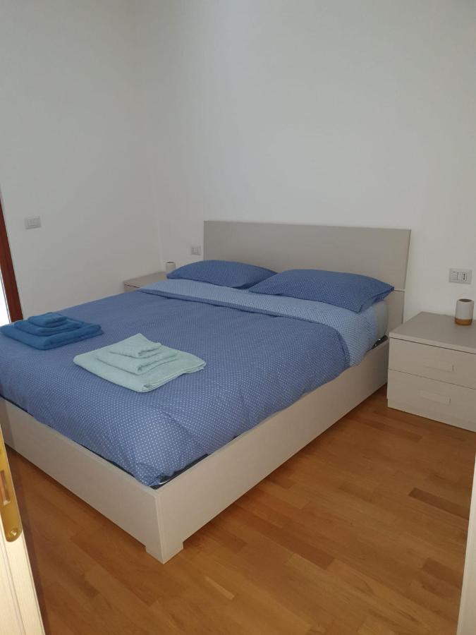 Ferienwohnung Bilocale Luminoso, Ottima Posizione Sondrio Exterior foto